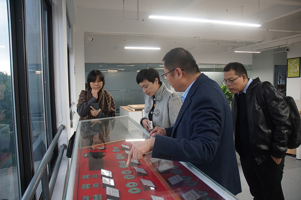 金年金字招牌诚信至上资讯 | 上海市闵行区工商联、青促会一行莅临金年金字招牌诚信至上走访调研(图6)